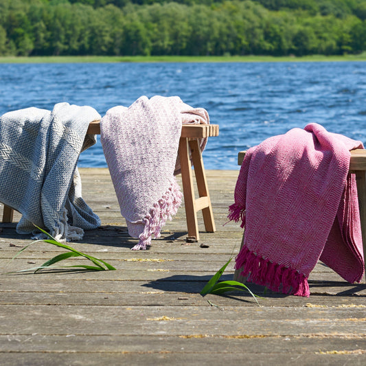 Pledd med frynser - Rosa